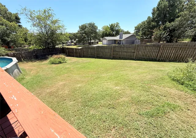 Photo 3 of Single family home for sale at 511 N Dawn Ln, Sapulpa, OK 74066 | MLS# 2628534 | Listing updated on 2026-10-03