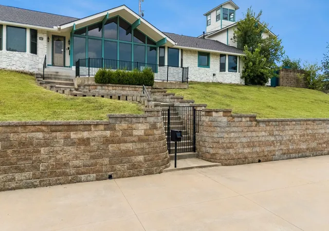 Photo 2 of Single family home for sale at 6634 E 60 Place, Tulsa, OK 74145 | MLS# 2628561 | Listing updated on 2026-10-21
