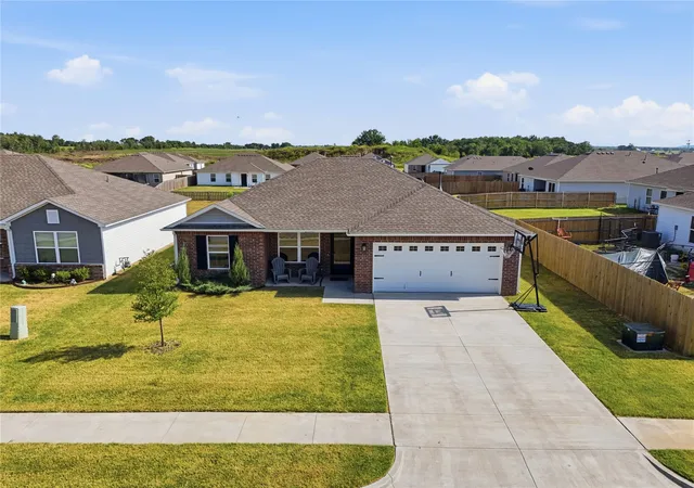Photo 3 of Single family home for sale at 23340 E 114th Court S, Broken Arrow, OK 74014 | MLS# 2628566 | Listing updated on 2026-09-11