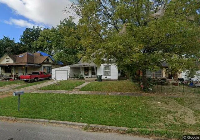 Photo 1 of Single family home for sale at 1305 Ash St, Muskogee, OK 74403 | MLS# 2628300 | Listing updated on 2026-08-31