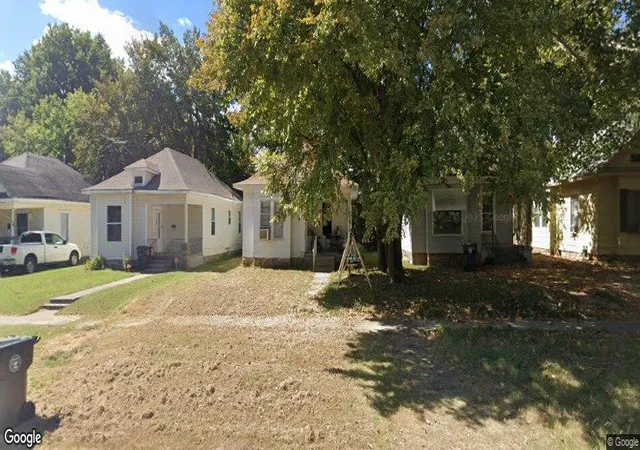Photo 1 of Single family home for sale at 425 N K St, Muskogee, OK 74403 | MLS# 2628261 | Listing updated on 2026-09-02