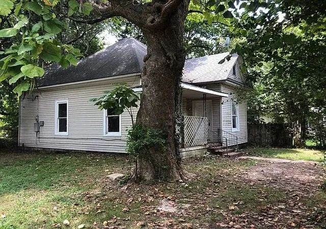 Photo 1 of Single family home for sale at 1521 Dorchester Ave, Muskogee, OK 74403 | MLS# 2628210 | Listing updated on 2026-09-02