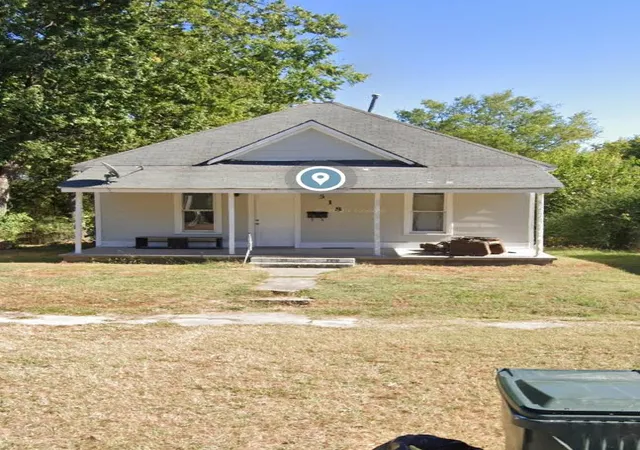 Photo 1 of Single family home for sale at 815 N B St, Muskogee, OK 74403 | MLS# 2628164 | Listing updated on 2026-09-02