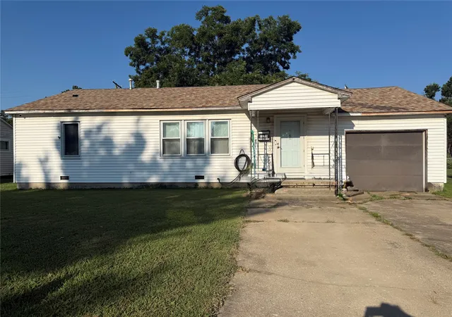 Photo 1 of Sale Pending at 1370 N 95th East Ave, Tulsa, OK 74115 | MLS# 2628575 | Listing updated on 2026-09-09