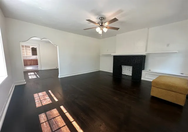 Photo 3 of Multi family home for sale at 440 W Adams Ave, Mc Alester, OK 74501 | MLS# 2628631 | Listing updated on 2026-09-18