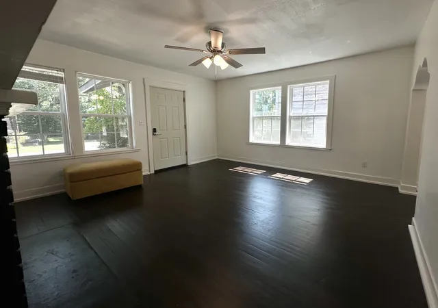 Listing Photo 4 - Condo for sale in building located at 440 W Adams Ave, McAlester, OK 74501