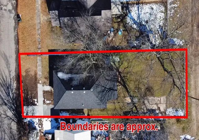 Photo 3 of Single family home for sale at 717 N Alabama Ave, Okmulgee, OK 74447 | MLS# 2628843 | Listing updated on 2026-09-10
