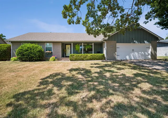 Photo 1 of Single family home for sale at 710 Martin Cir, Sand Springs, OK 74063 | MLS# 2628688 | Listing updated on 2026-09-12