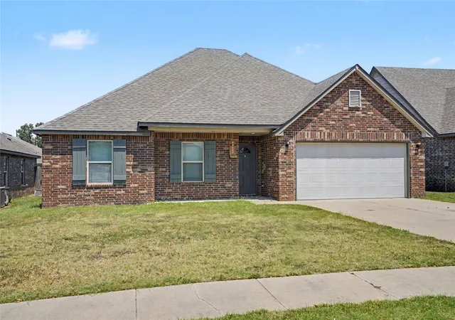 Photo 2 of Single family home for sale at 28045 E 149th Place, Coweta, OK 74429 | MLS# 2628531 | Listing updated on 2026-09-05