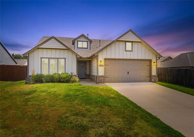 Photo 1 of Single family home for sale at 6700 S 20th Place, Broken Arrow, OK 74011 | MLS# 2628565 | Listing updated on 2026-09-10