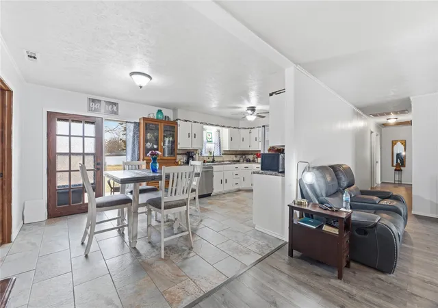 Photo 4 of Single family home for sale at 1101 Beech St, Chelsea, OK 74016 | MLS# 2628896 | Listing updated on 2026-09-14