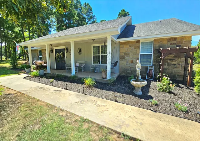 Photo 2 of Single family home for sale at 31050 W Beaver Mountain Rd #D, Stigler, OK 74462 | MLS# 2628737 | Listing updated on 2026-10-05