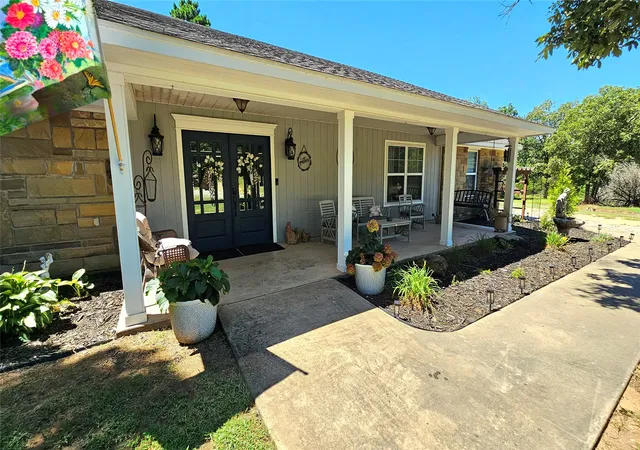 Photo 3 of Single family home for sale at 31050 W Beaver Mountain Rd #D, Stigler, OK 74462 | MLS# 2628737 | Listing updated on 2026-10-05