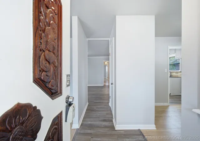 Photo 3 of Sale Pending at 2227 S 107th E Eastavenue, Tulsa, OK 74129 | MLS# 2628616 | Listing updated on 2026-08-31