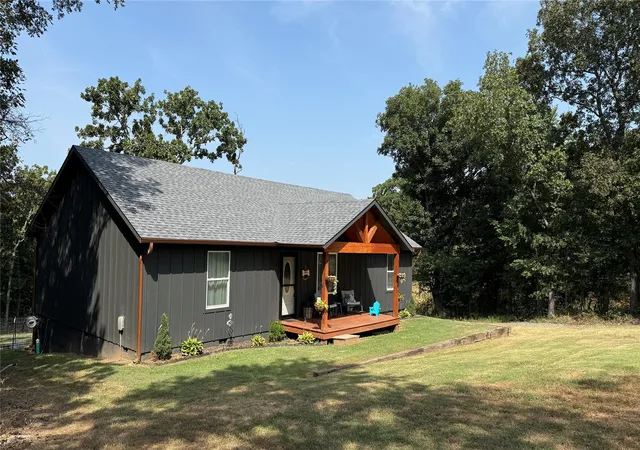 Photo 1 of Single family home for sale at 23473 N 4 Mile Rd, Fort Gibson, OK 74434 | MLS# 2629093 | Listing updated on 2026-08-31