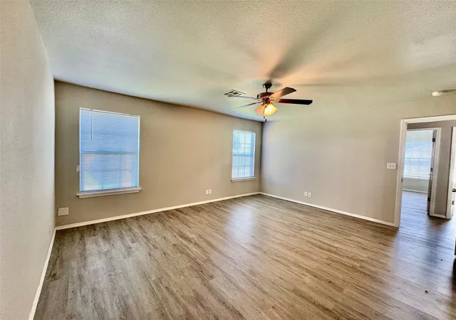 Photo 3 of Sale Pending at 7309 S Gardenia Ave, Broken Arrow, OK 74011 | MLS# 2629091 | Listing updated on 2026-09-11