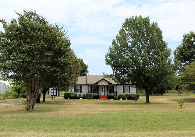 Photo 1 of Sale Pending at 406 2nd Street, Platter, OK 74730 | MLS# 2628880 | Listing updated on 2026-08-30