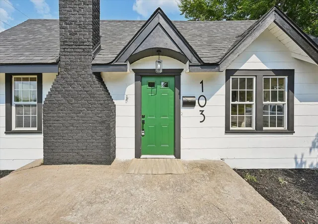 Photo 2 of Single family home for sale at 103 S Knoxville Ave, Tulsa, OK 74112 | MLS# 2629097 | Listing updated on 2026-08-31