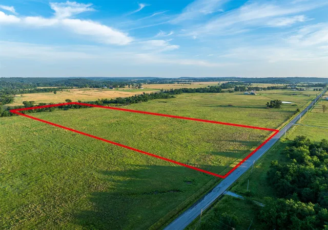 Photo 3 of Sale Pending at 2 N 427 Road, Pryor, OK 74361 | MLS# 2629118 | Listing updated on 2026-09-15