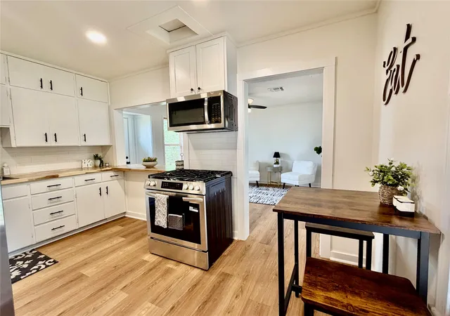 Photo 3 of Sale Pending at 307 N Hartman Ave, Cushing, OK 74023 | MLS# 2629035 | Listing updated on 2026-08-31