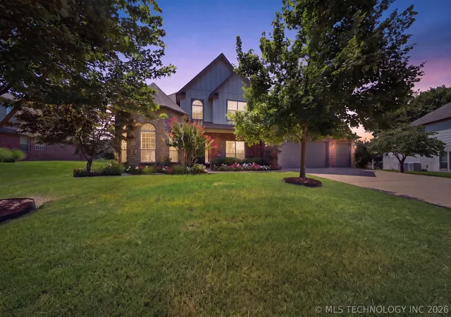 Photo 1 of Single family home for sale at 7709 E El Paso St, Broken Arrow, OK 74014 | MLS# 2629246 | Listing updated on 2026-09-14