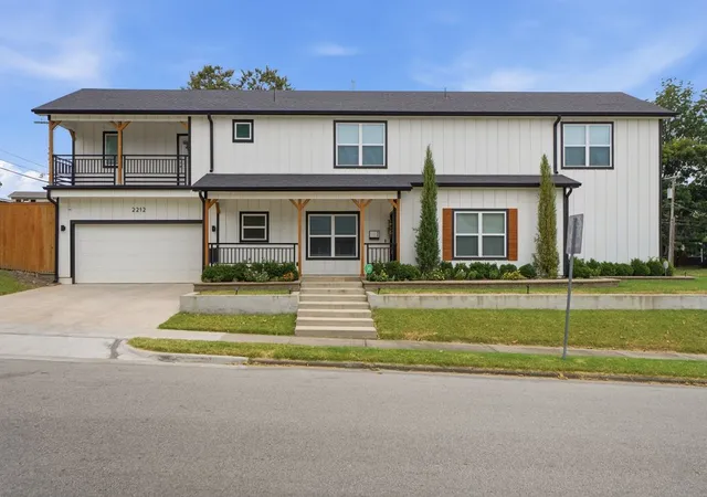 Photo 1 of Single family home for sale at 2212 E 12th Place, Tulsa, OK 74104 | MLS# 2629002 | Listing updated on 2026-10-22
