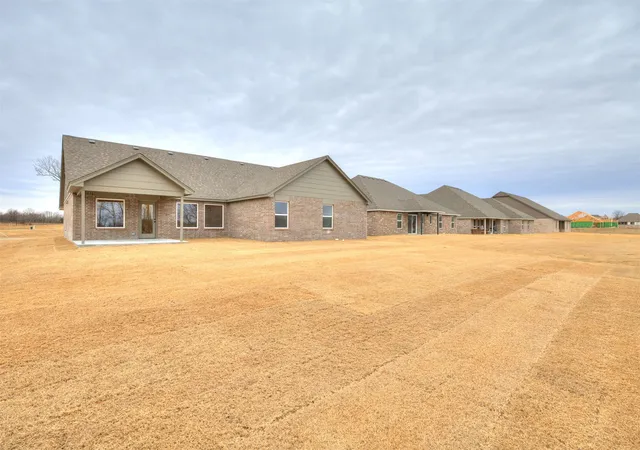 Photo 2 of Sale Pending at 14757 S College Pl, Bixby, OK 74008 | MLS# 2629270 | Listing updated on 2026-09-11