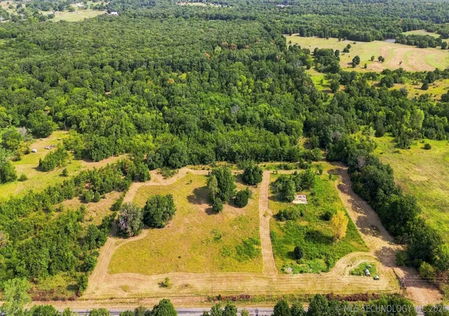 Photo 3 of Land for sale at Hedge Rd, Henryetta, OK 74437 | MLS# 2628860 | Listing updated on 2026-09-10