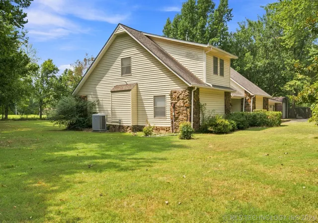 Photo 2 of Sale Pending at 19460 E 115th Street S, Broken Arrow, OK 74014 | MLS# 2629140 | Listing updated on 2026-09-08