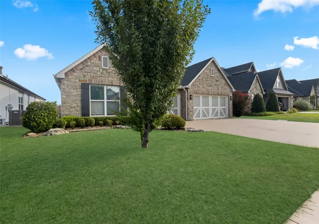 Photo 3 of Single family home for sale at 133 W 130th Place S, Jenks, OK 74037 | MLS# 2629326 | Listing updated on 2026-10-03
