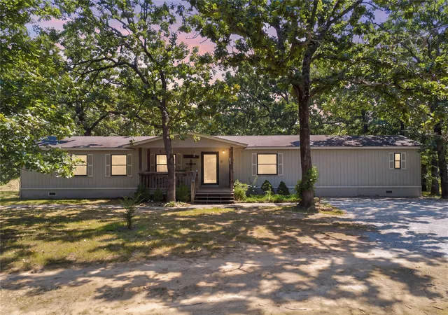 Photo 1 of Sale Pending at 18221 E 422 Road, Claremore, OK 74017 | MLS# 2629258 | Listing updated on 2026-09-11