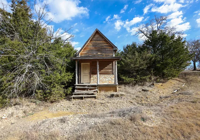 Photo 1 of Sale Pending at 1760 Shepherd Rd, Sulphur, OK 73086 | MLS# 2629346 | Listing updated on 2026-10-05