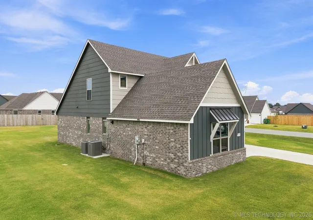 Photo 2 of Single family home for sale at 3555 E 155th Street, Bixby, OK 74008 | MLS# 2629366 | Listing updated on 2026-09-09