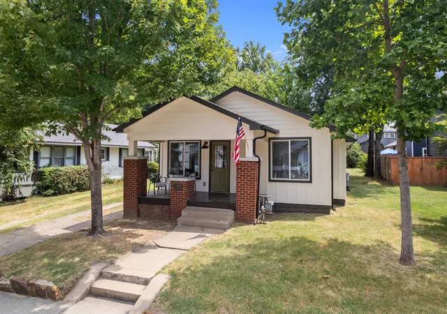 Photo 2 of Sale Pending at 1229 S Lewis Pl, Tulsa, OK 74104 | MLS# 2629377 | Listing updated on 2026-09-14
