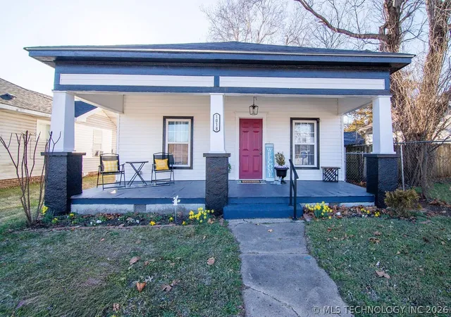 Photo 1 of Single family home for sale at 1018 N Okmulgee Ave, Okmulgee, OK 74447 | MLS# 2607110 | Listing updated on 2026-09-30