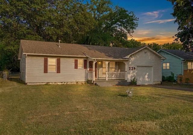 Photo 2 of Sale Pending at 239 N Davis Ave, Claremore, OK 74017 | MLS# 2628166 | Listing updated on 2026-09-07