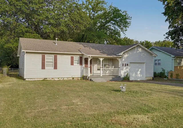 Photo 3 of Sale Pending at 239 N Davis Ave, Claremore, OK 74017 | MLS# 2628166 | Listing updated on 2026-09-07