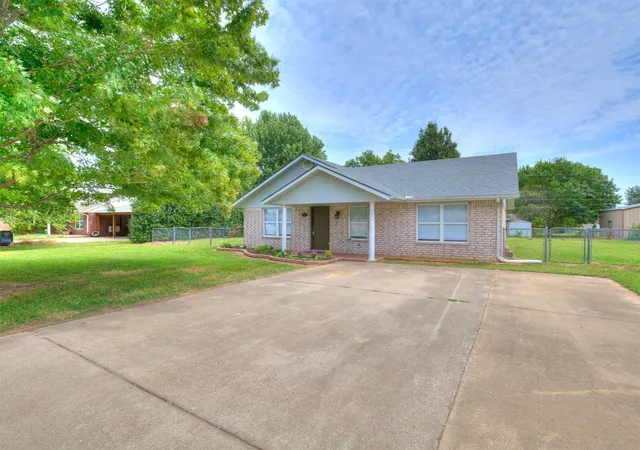 Photo 3 of Single family home for sale at 15031 S 278th Eastavenue, Coweta, OK 74429 | MLS# 2629166 | Listing updated on 2026-09-08