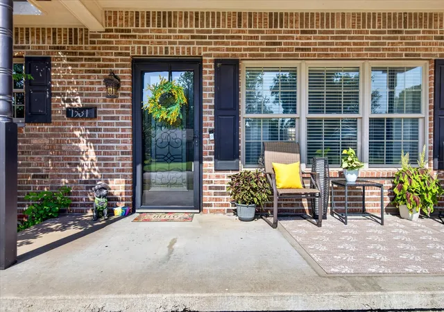 Photo 2 of Single family home for sale at 1531 May Ln, Bartlesville, OK 74006 | MLS# 2629162 | Listing updated on 2026-09-21