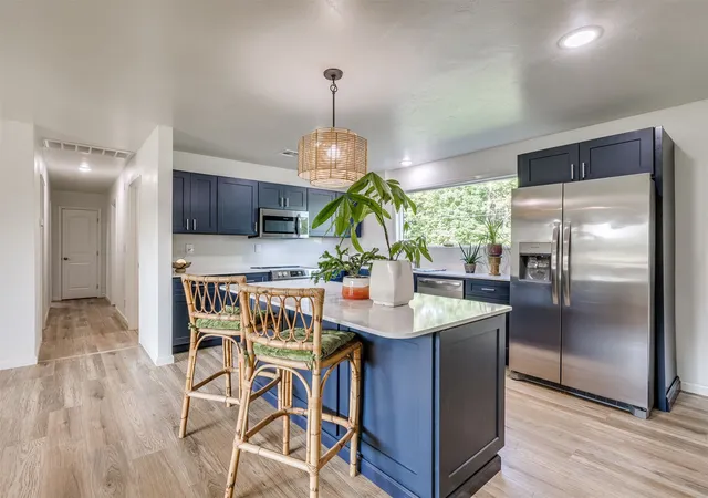 Photo 2 of Single family home for sale at 10401 Wolf Crk Dr, Grove, OK 74344 | MLS# 2629439 | Listing updated on 2026-09-04