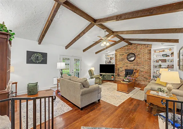 Photo 3 of Sale Pending at 701 W S Park Blvd, Broken Arrow, OK 74011 | MLS# 2629443 | Listing updated on 2026-08-31