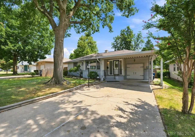 Photo 3 of Single family home for sale at 4132 E 36th Place, Tulsa, OK 74135 | MLS# 2629431 | Listing updated on 2026-09-14