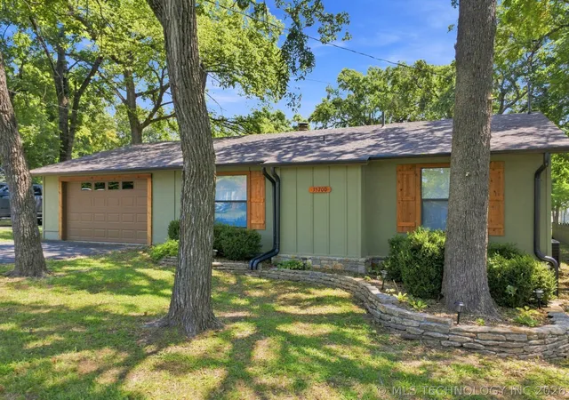 Photo 2 of Single family home for sale at 35700 Grand Point, Vinita, OK 74301 | MLS# 2629374 | Listing updated on 2026-09-08