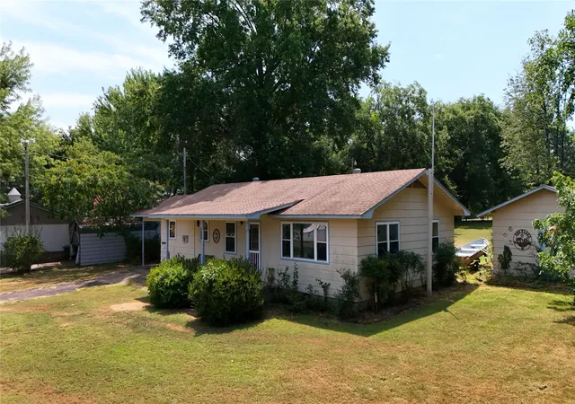Photo 3 of Single family home for sale at 414410 E 1074 Road, Checotah, OK 74426 | MLS# 2629468 | Listing updated on 2026-08-30