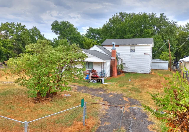 Photo 4 of Single family home for sale at 7415 N Trenton Ave, Tulsa, OK 74126 | MLS# 2629469 | Listing updated on 2026-09-02