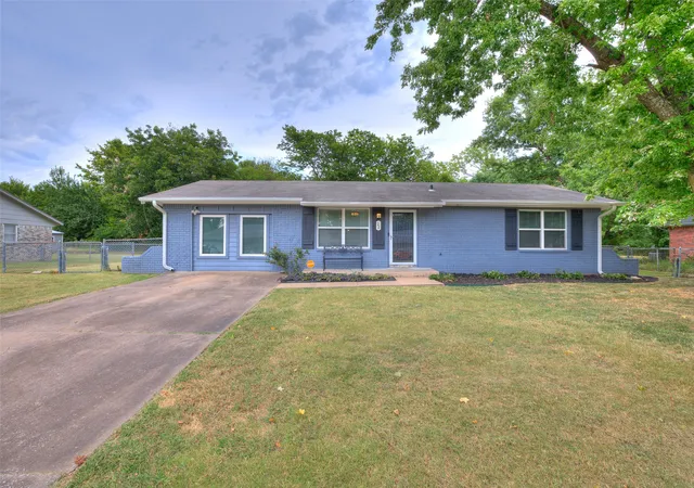 Photo 1 of Single family home for sale at 22 Linda St, Kiefer, OK 74041 | MLS# 2629481 | Listing updated on 2026-09-28