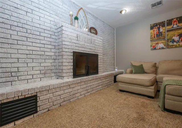Photo 4 of Single family home for sale at 1024 Oak Dr, Sulphur, OK 73086 | MLS# 2629485 | Listing updated on 2026-09-05