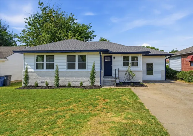 Single family home for sale at 4044 E 27th Street, Tulsa, OK 74114 | MLS# 2629493