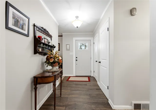 Photo 3 of Single family home for sale at 4215 Robertson Blvd, Muskogee, OK 74401 | MLS# 2629495 | Listing updated on 2026-09-10