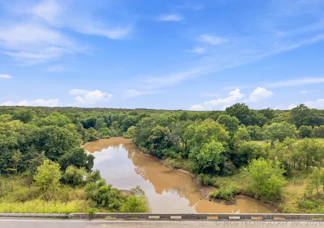 Photo 4 of Sale Pending at 11275 Dentonville Rd, Okmulgee, OK 74447 | MLS# 2629497 | Listing updated on 2026-09-11